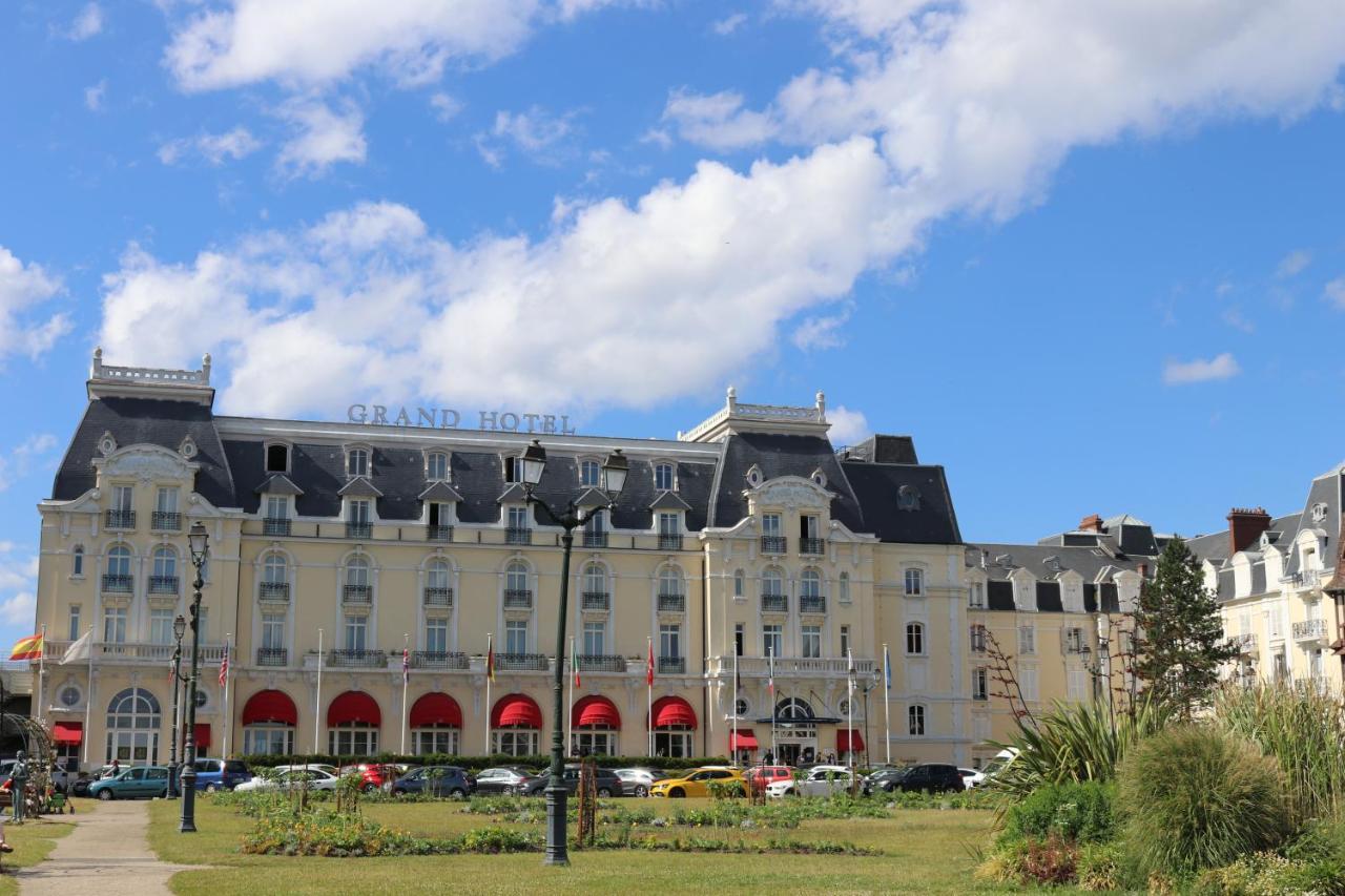 Ferienwohnung Studio Balcon 2 Pers Piscine 300M Plage De Cabourg Dives-sur-Mer Exterior foto